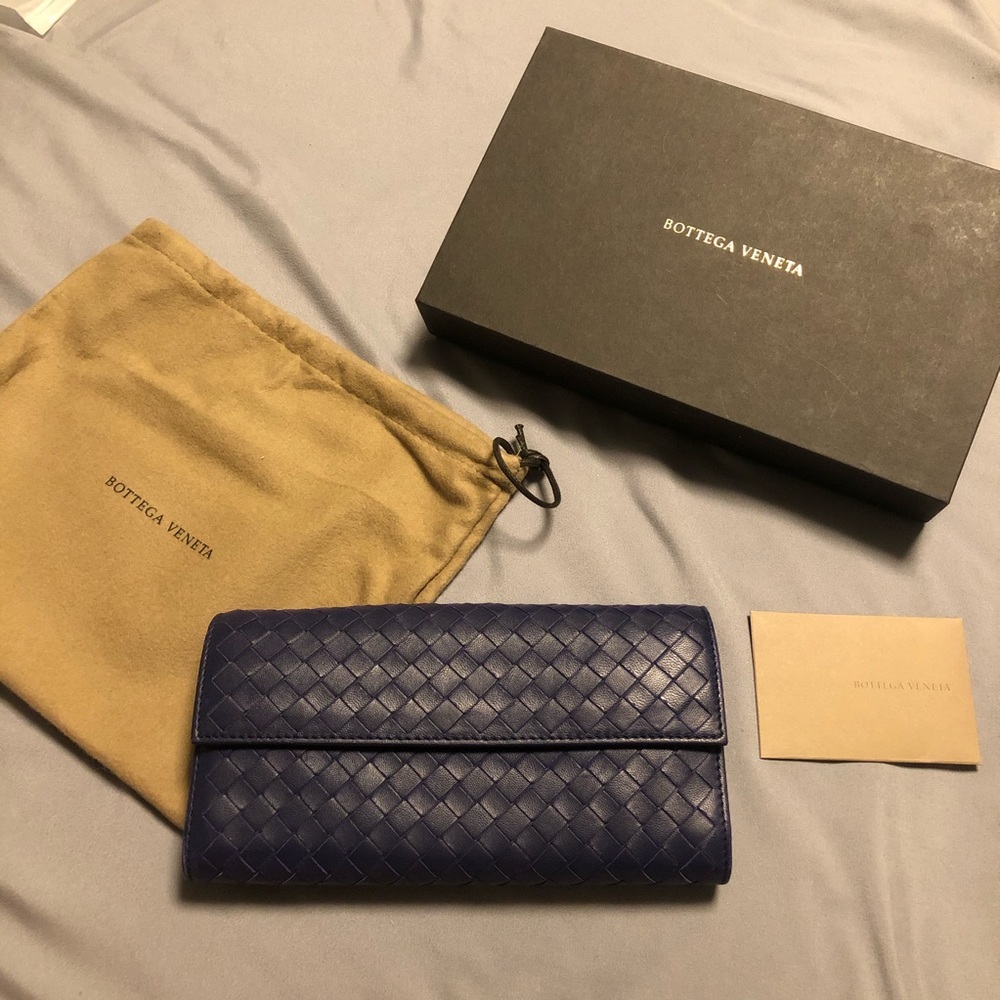 Bottega Veneta wallet
